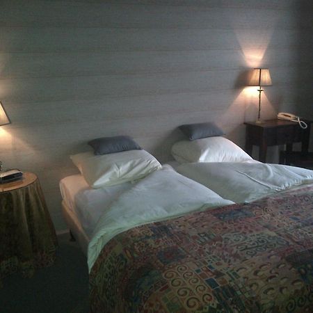 Chalet Sur Lesse Hotel Maissin Ngoại thất bức ảnh